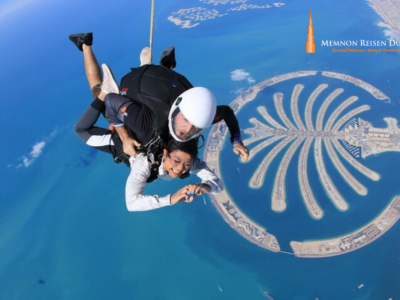 Abenteuer in Dubai: Wüstensafari, Fallschirmspringen & Wassersport pur